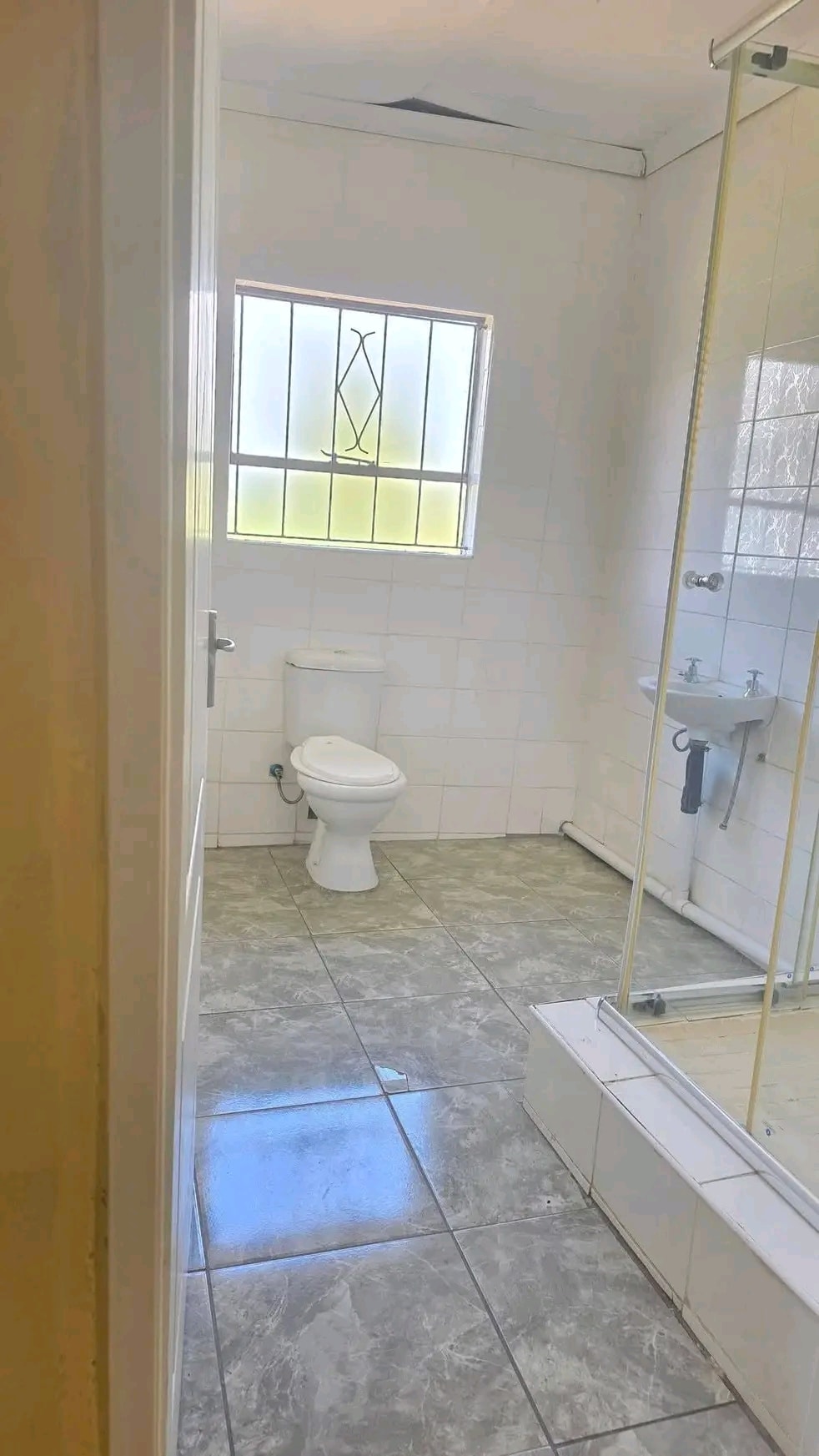 Kitchen, 2bedroom, bathroom