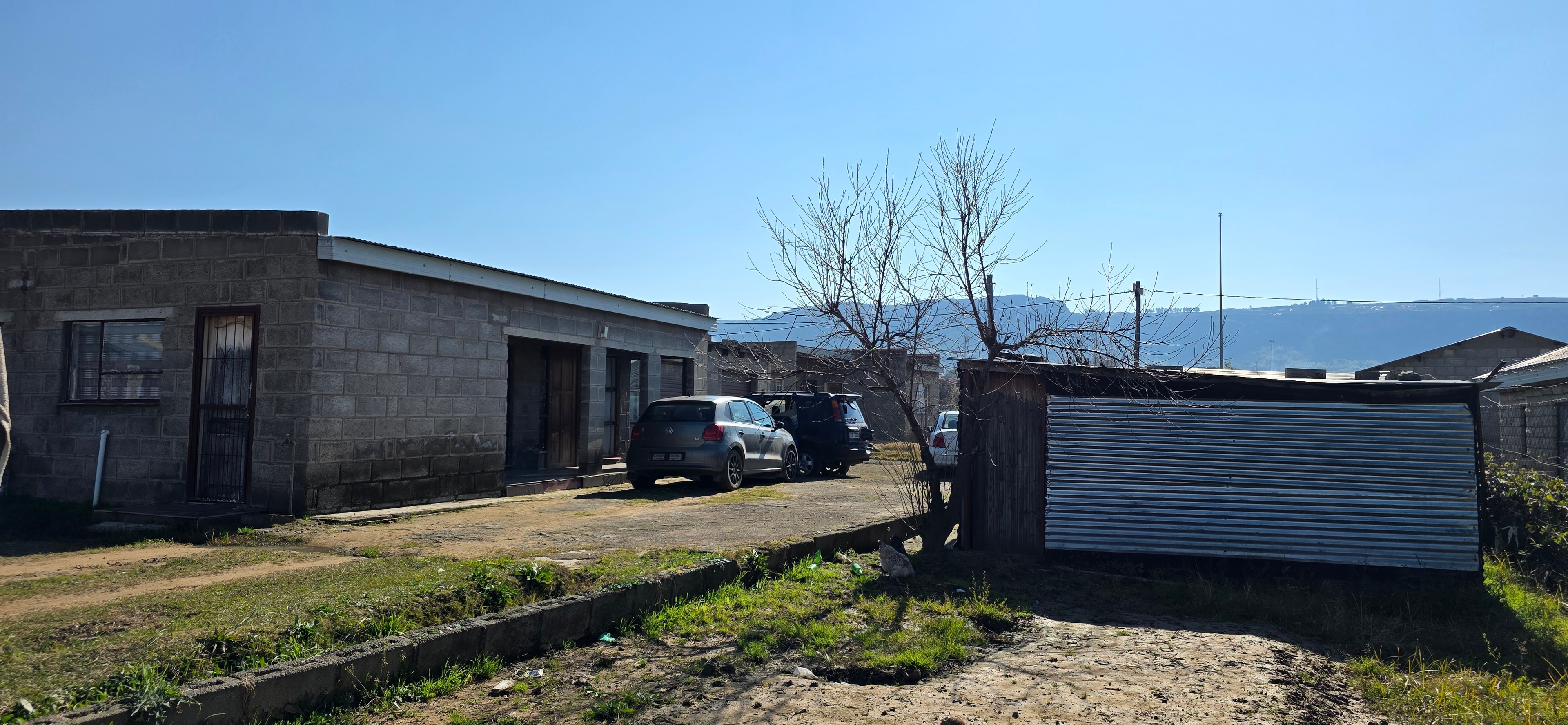 2 bedroom house for rental